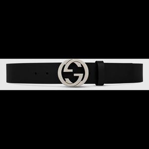 Black Gucci belt with silver buckle